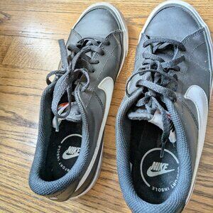 Nike DA5380-002 Black Casual Shoes Sneakers Size 6.5Y